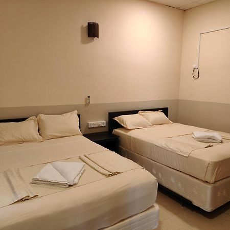 ホテル Royal Point Arugambay アルガムベイ エクステリア 写真