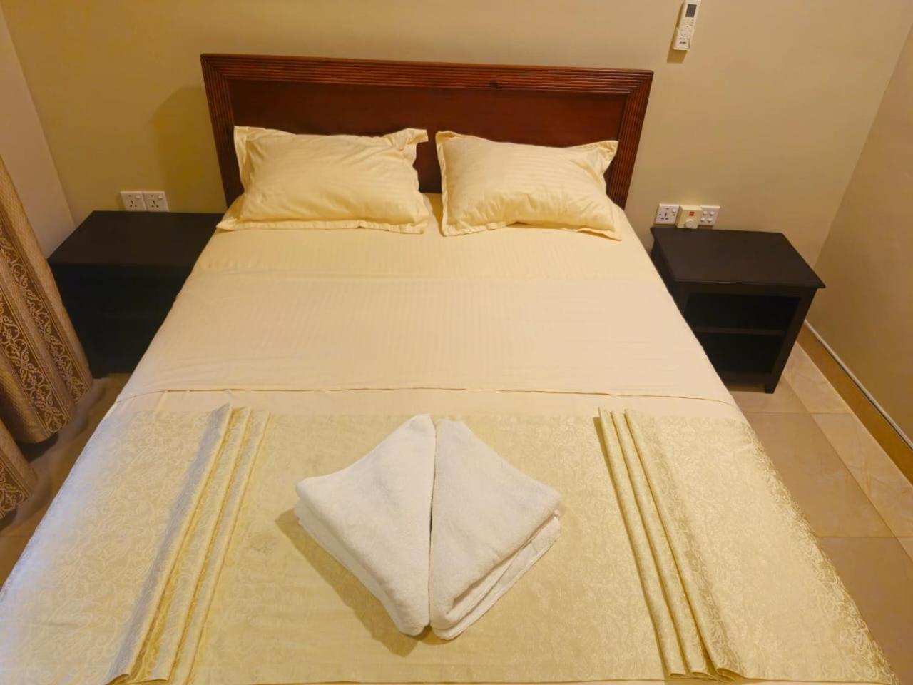ホテル Royal Point Arugambay アルガムベイ 部屋 写真