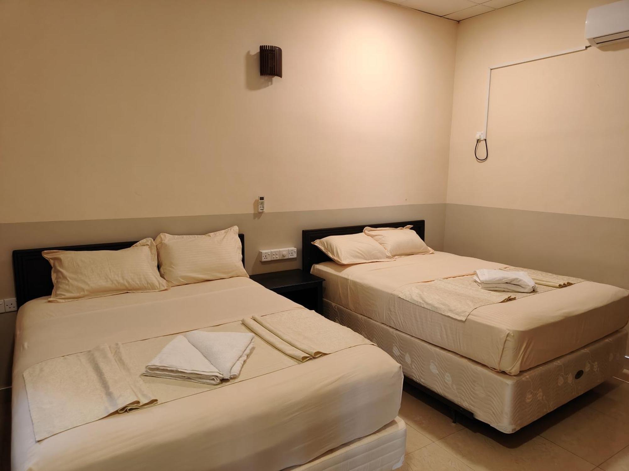 ホテル Royal Point Arugambay アルガムベイ エクステリア 写真